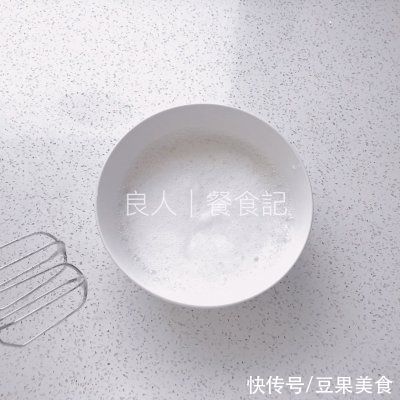 天使蛋糕|#蛋趣体验#绝对不腥的「天使蛋糕」详细教程