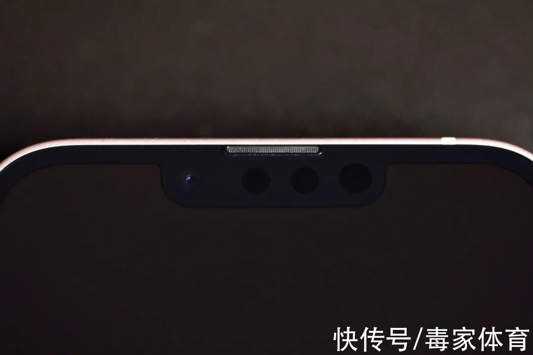 buds|iPhone13「粉色」抢先开箱实测！什么水平？