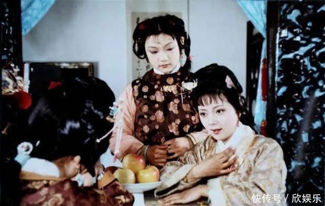 贾母为何给宝钗办生日宴，却不管不问黛玉探春无意道出背后真相