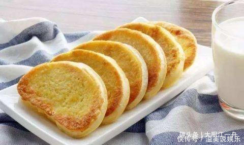 馒头|干炸馒头片,馒头片先炸就错了,难怪不好吃,大厨这样做才对