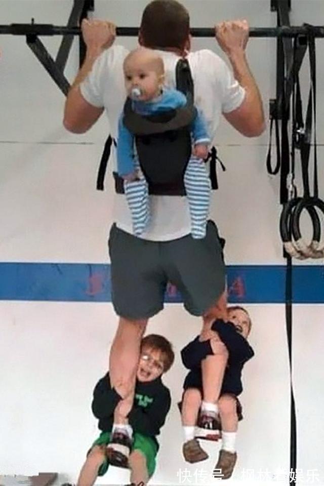 夫妻俩|生了3个孩子又怀上双胞胎,宝妈气得摔东西生那么多孩子干啥