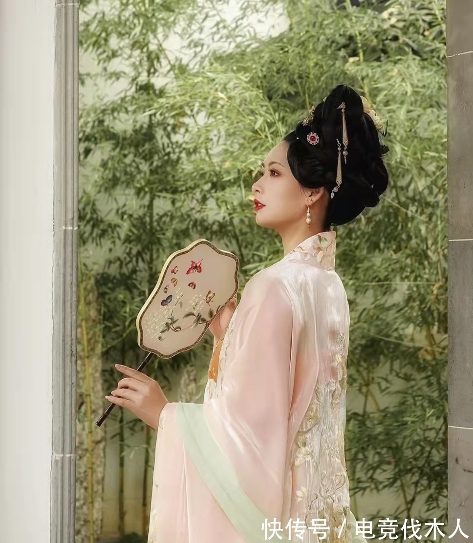 枫丹!七言绝句与格律:共建家园风色好,同修铁壁剑光寒