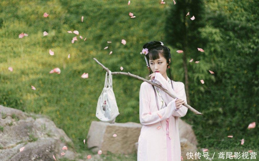 柔美|20岁师大汉服女神气质柔美哀婉,长相神似陈晓旭,拍林黛玉写真真假难辨