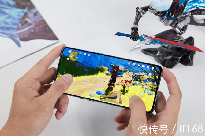 OPPO|团战告别卡顿 OPPO Reno7如何保持稳定90帧输出？