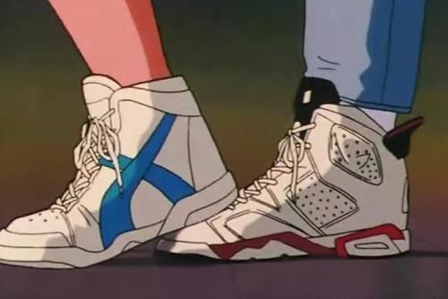 为什么樱木花道的第一双球鞋是AJ6，而后面又回到AJ1？