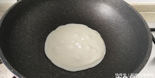 馅饼|早餐常吃它，不得感冒还补钙，相当于喝8杯牛奶，骨骼健康长高个