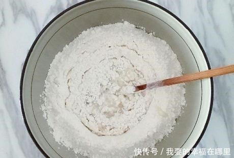 面包糠不用买了，教你在家自制，真材实料吃着放心，酥香还细腻