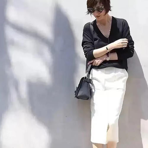 40岁的女人如何优雅地美下去？4点干货，提升你的精致度