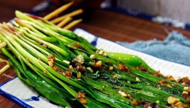 次次|跟闺蜜出去吃烧烤,次次只点这4样,老板看见怀疑是“找茬”