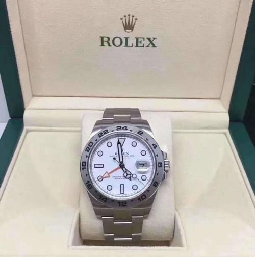 去健身房锻炼戴什么表？四款高级男士运动腕表盘点