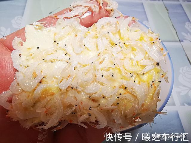 虾皮|一块豆腐,一把虾皮,就能做出饭店的招牌菜,外酥里嫩,真馋人