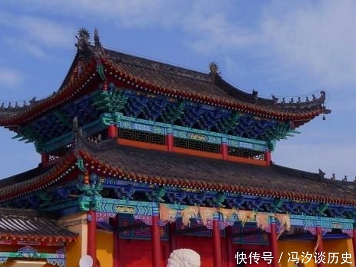 见识|游客每天捐香油钱,寺庙的收入到底有多高?看完长见识了