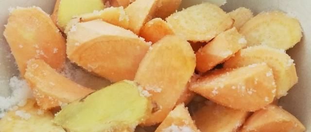 红薯|女人过了45岁,多吃这种碱性食物,2元一斤,帮你安稳度过更年期