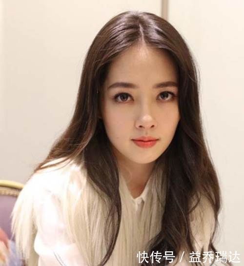 身高|身高不到160cm的女生,尽量避开这3种发型,不仅显矮还没气质