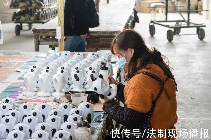 中国文化|为啥全世界都想要一只冰墩墩?这个“惊人变化”，藏不住了