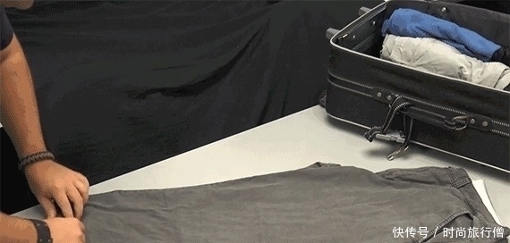 持家媳妇想出来的衣柜收纳大法，实在是太聪明了！