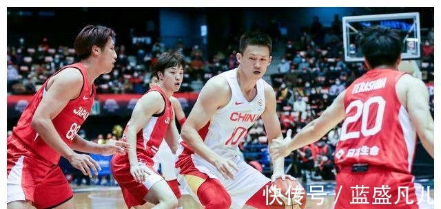 曾凡博|比张镇麟更强！中国男篮潜力锋线大爆发，周鹏要被放弃了！