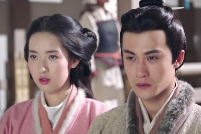 目的|吕布为什么要带着貂蝉去见刘备，他有什么目的吗