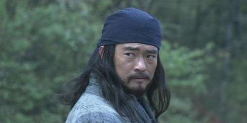 三国时期|赵云的单挑可以说是一招秒杀,为何当年连出3枪都没刺死周仓?