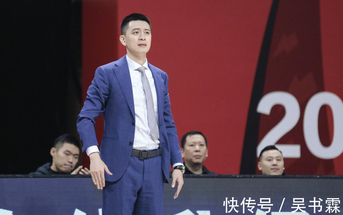 反转|杨鸣高兴早了!辽粤大战突迎大反转,易建联深夜放话,杜峰乐坏了