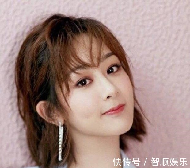 女士 女人40+岁,别瞎折腾自己的头发,这3种发型,不烫不染还减龄!