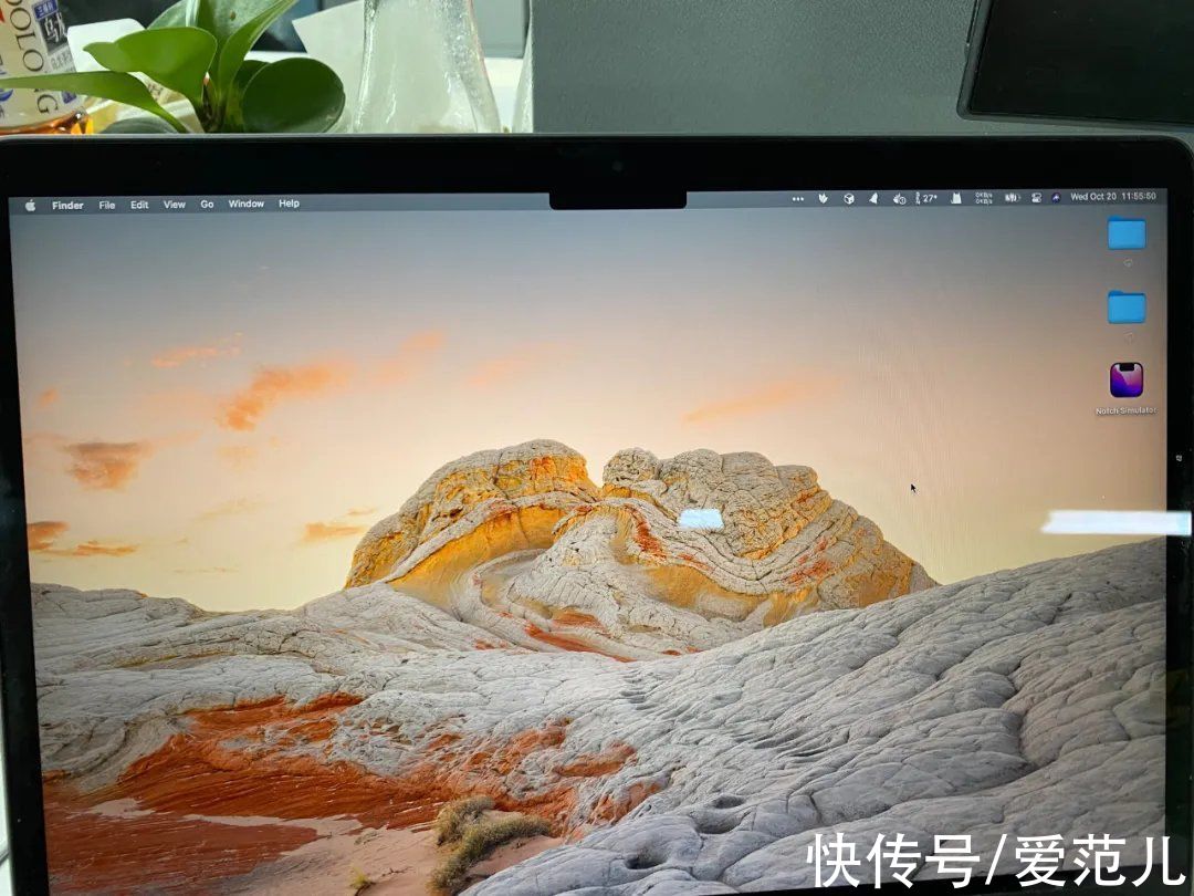 苹果|当鼠标移动到新 MacBook Pro 的「刘海」时，会出现什么效果？