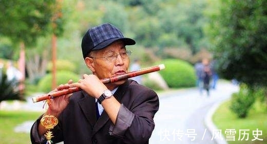 消化系统|饭后有四种习惯,可能比一般人更长寿,若占一条就很不错