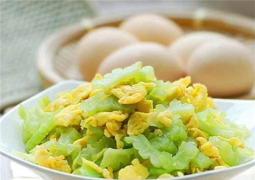 养胃|中年人想长寿,三种食物经常吃,养胃健脾,排毒清肠,好处多多