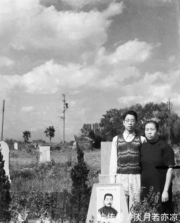 蔡元培$鲁迅葬礼：16大文豪抬棺，北大校长、国母扶棺，送行队伍十几里