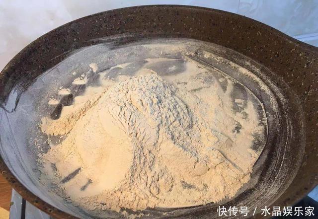 头发|天冷了,多吃这“三黑”,不仅头发长得又浓又密,而且气色很好