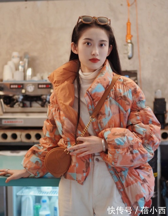羽绒服|身高不足158cm怎么穿羽绒服?看下面这4套look,显高显瘦又时髦