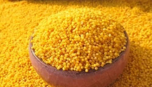 女人不想显老?多吃3种食物,排出体内“垃圾”,越活越年轻