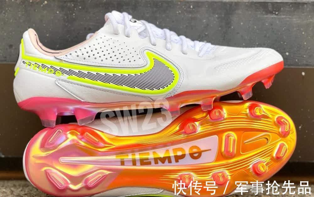 swoosh|耐克新配色Tiempo Legend 9足球鞋实物曝光
