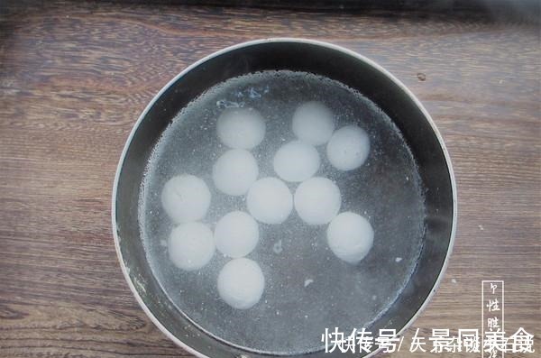 黑芝麻|它是“穷人的阿胶”，一碗不到3块钱，每天吃一点，脸色红润