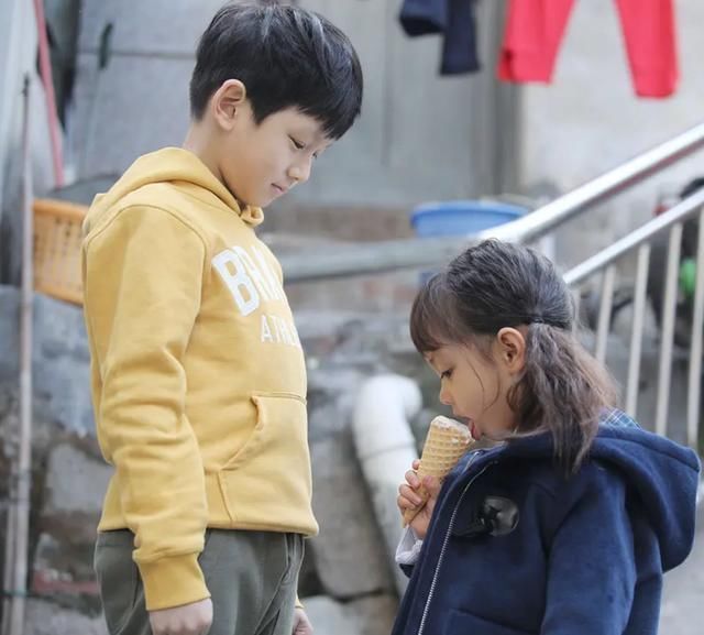 弟弟妹妹|最幸福的“二胎年龄差”是多少?不争宠,拒绝扶弟魔,就这个数了