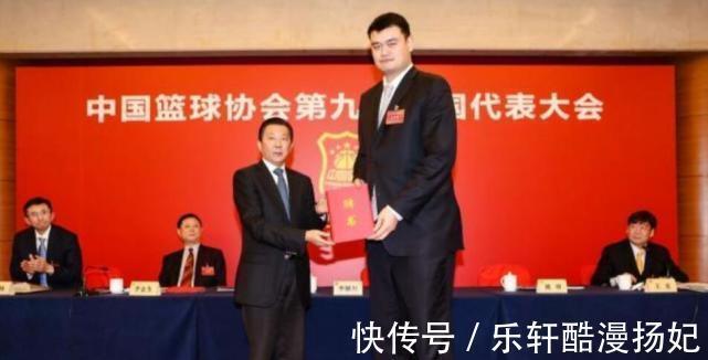 主席|巨人姚明作為中國籃協(xié)主席，他的行政級(jí)別如何薪資待遇多少