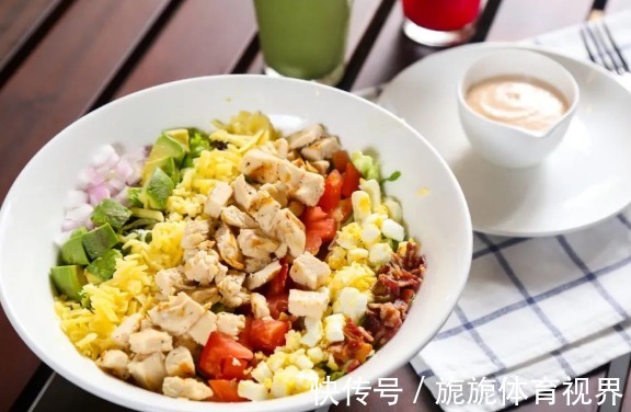 进食|晚上是燃脂黄金期!晚餐坚持“五宜四忌”,每天醒来瘦一点