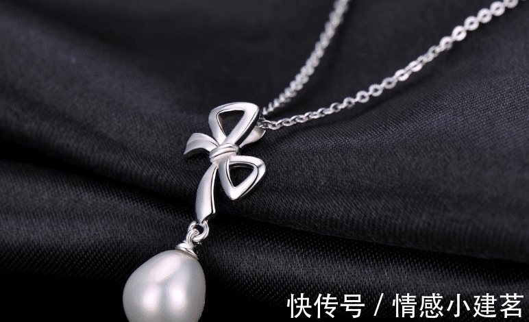 戒指 你知道怎么辨别真假银饰吗？