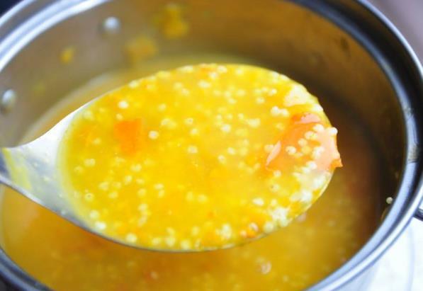 做好|熬小米粥,下锅煮前做好“2点”,米粥香浓米油多,教你正确做法