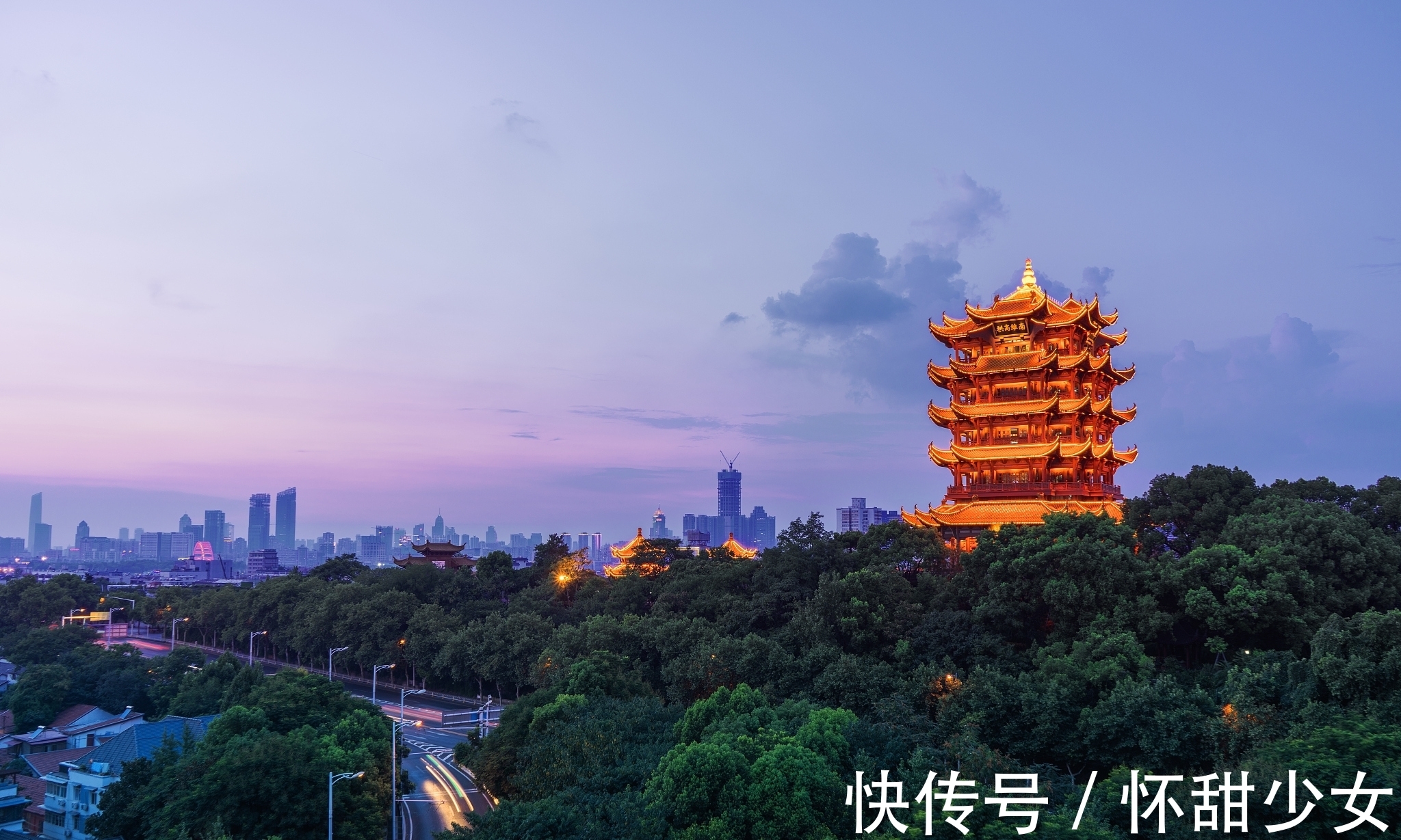 佳作#这是一首描写黄鹤楼的佳作,如果给律诗排座次的话,它不会出前三