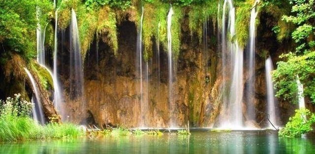 圣经#《圣经》世界发行量第一,位居第二是中国一本奇书,道尽天之枢机