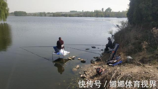 漆黑色|钓获罕见鲫鱼被劝放生:劝放生的大爷,您知道它是什么鱼吗?