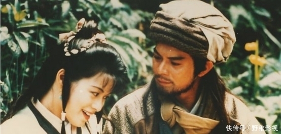 打狗棒法|天龙八部:为啥乔峰都自尽了,洪七公还会降龙十八掌和打狗棒法?