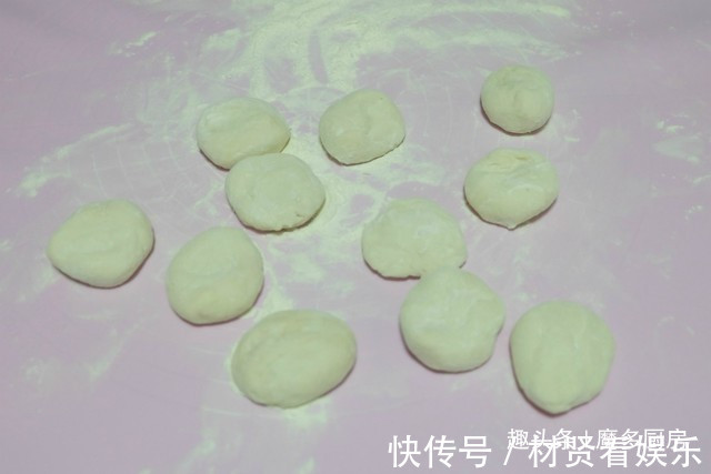 褡裢火烧皮薄馅足，香嫩多汁，现做现吃最美味，做法分享，试试吧