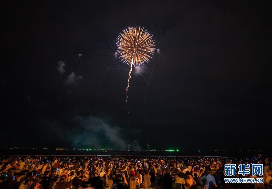 芭堤雅|绚丽烟花点亮芭堤雅夜空