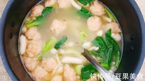 小青菜|#少盐饮食 轻松生活#菌菇虾滑汤