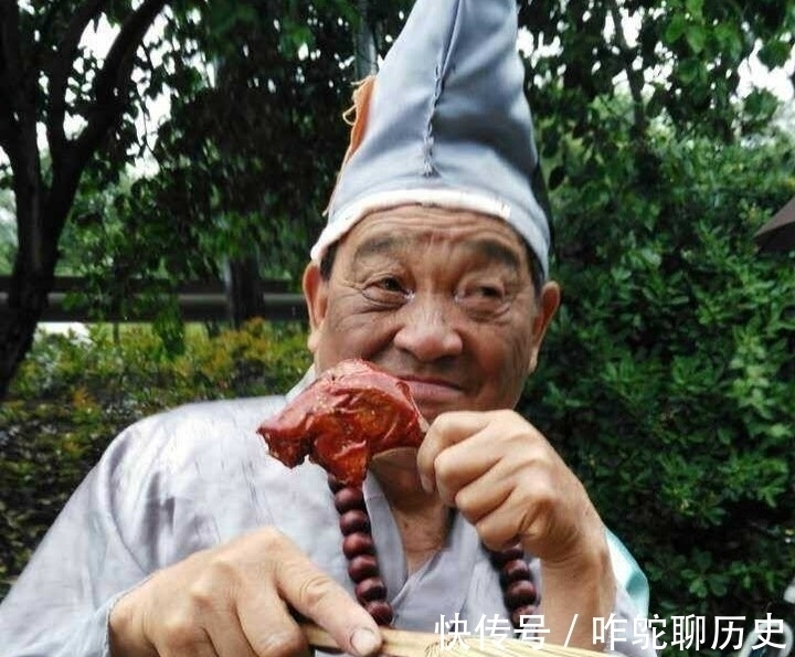 和尚@皇帝逼迫和尚吃肉否则屠城,和尚淡定吃完,说出的这句话流传千古