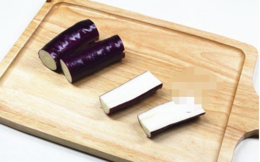 茄子这样做,没放油,吃着清爽美味,还有蒸茄子不变色的妙招