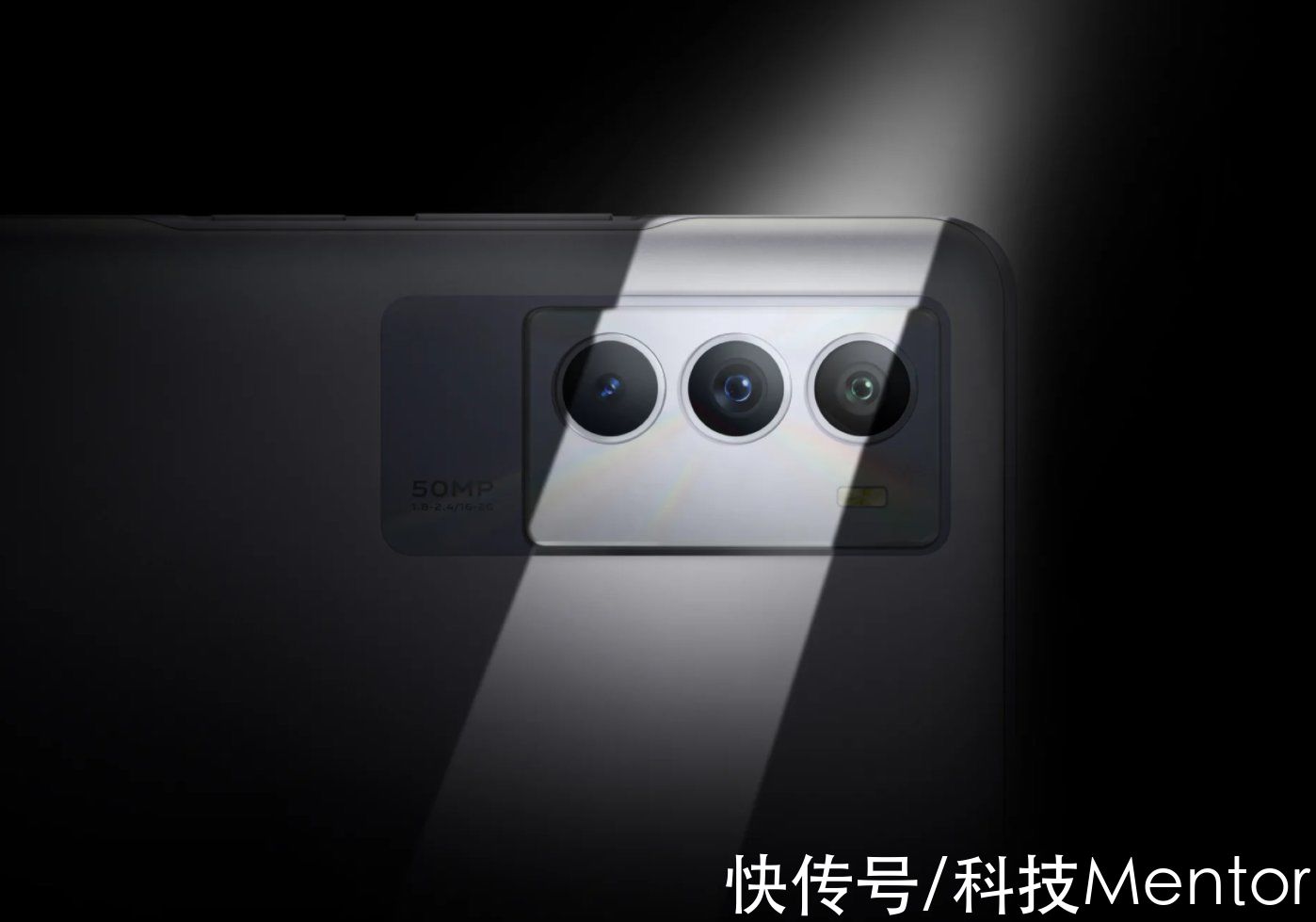 oled|iQOO Neo5 S与Neo5 SE，应该怎样选？才会不吃亏