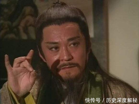 华山#岳不群为何不强攻紫霞神功,却觊觎辟邪剑谱紫霞神功不厉害吗?